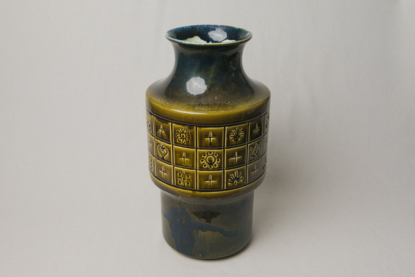 Dark green FLOOR VASE _ 1018