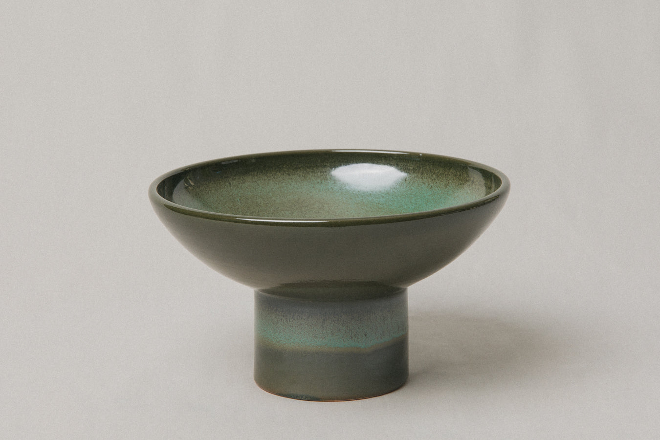 Footed ceramic BOWL _ 1042