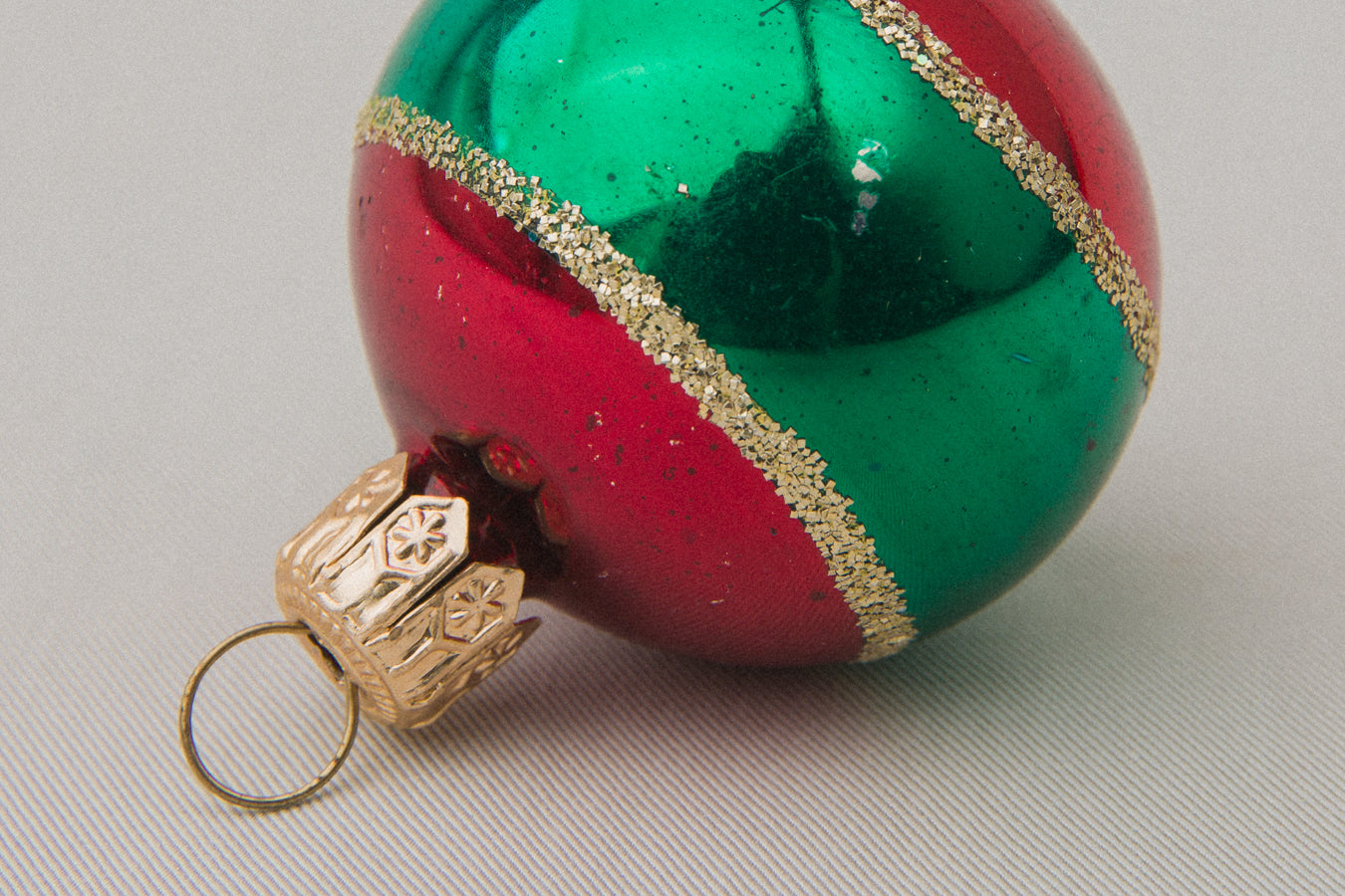 Vintage GLASS ORNAMENT with green stripe _ 1091