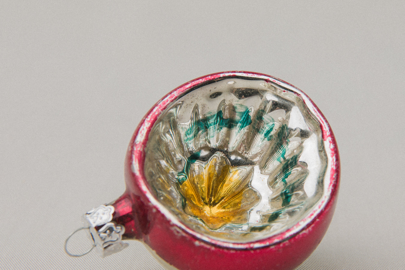 Vintage reflex GLASS ORNAMENT _ 1096