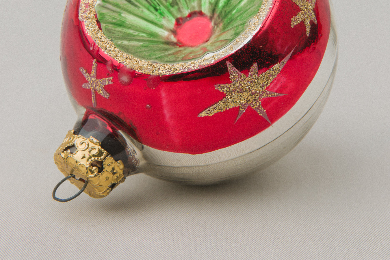 Vintage reflex GLASS ORNAMENT _ 1098