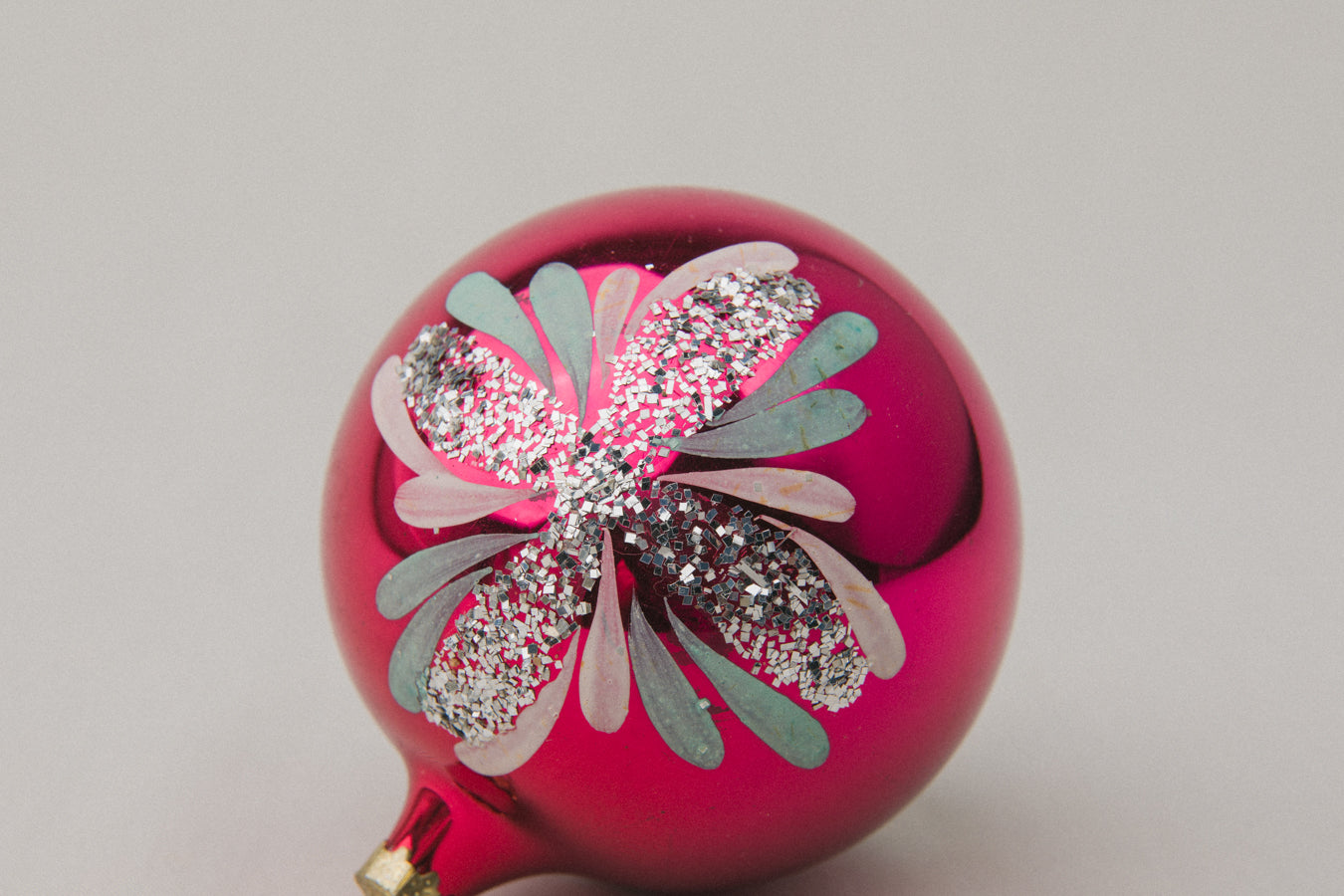Vintage GLASS ORNAMENT with flower motif _ 1113