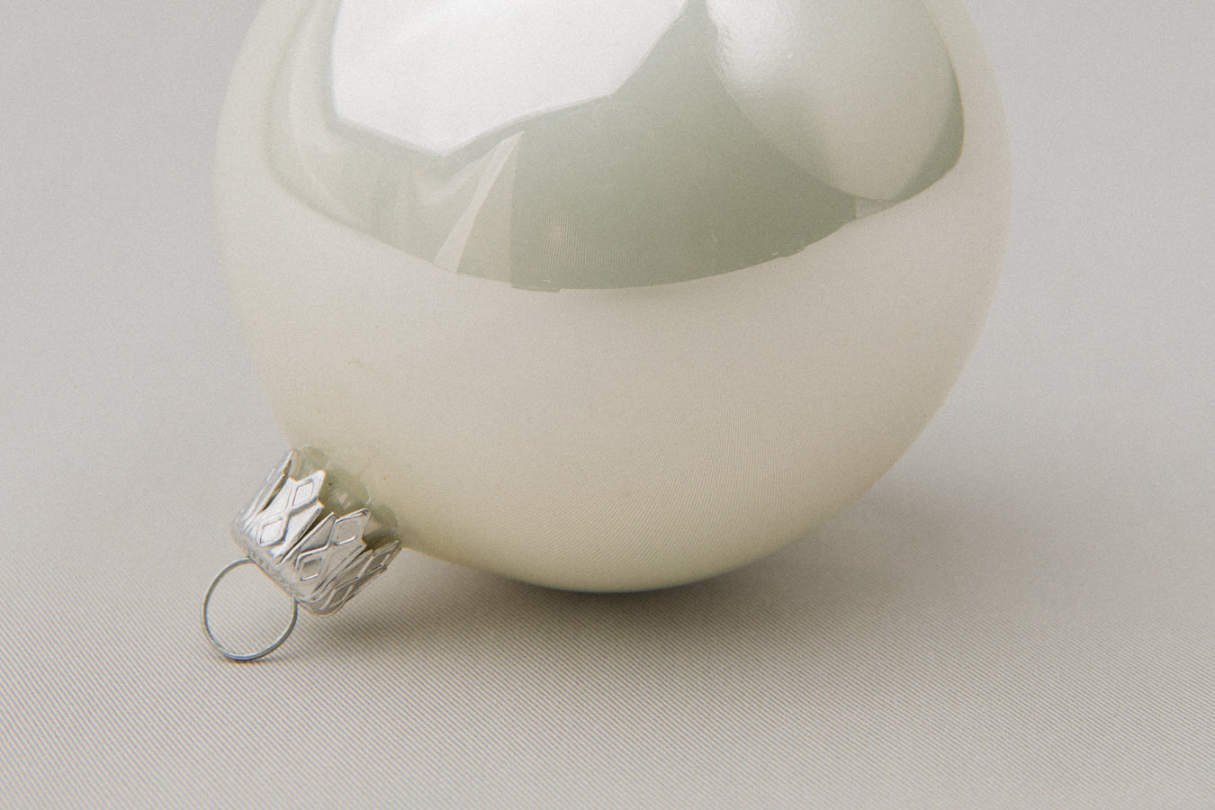 White glass ball ORNAMENT _ 1124
