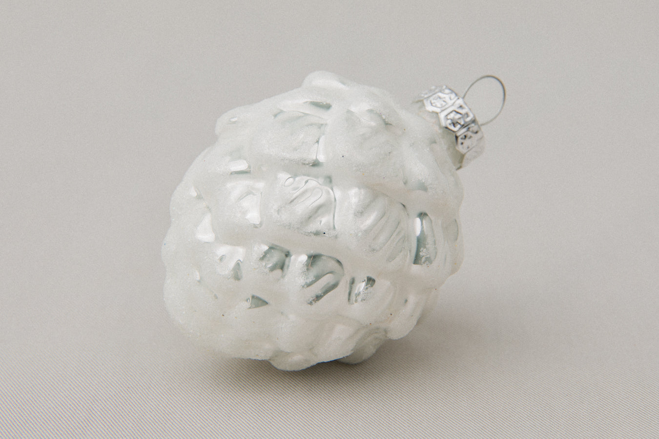 White pine-cone glass ORNAMENT _ 1136