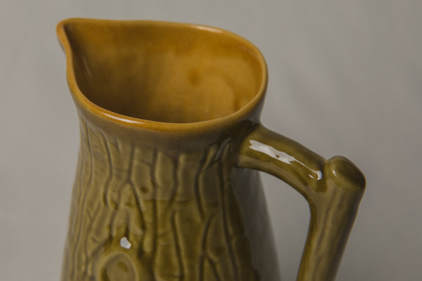 Tree bark PITCHER _ 1179