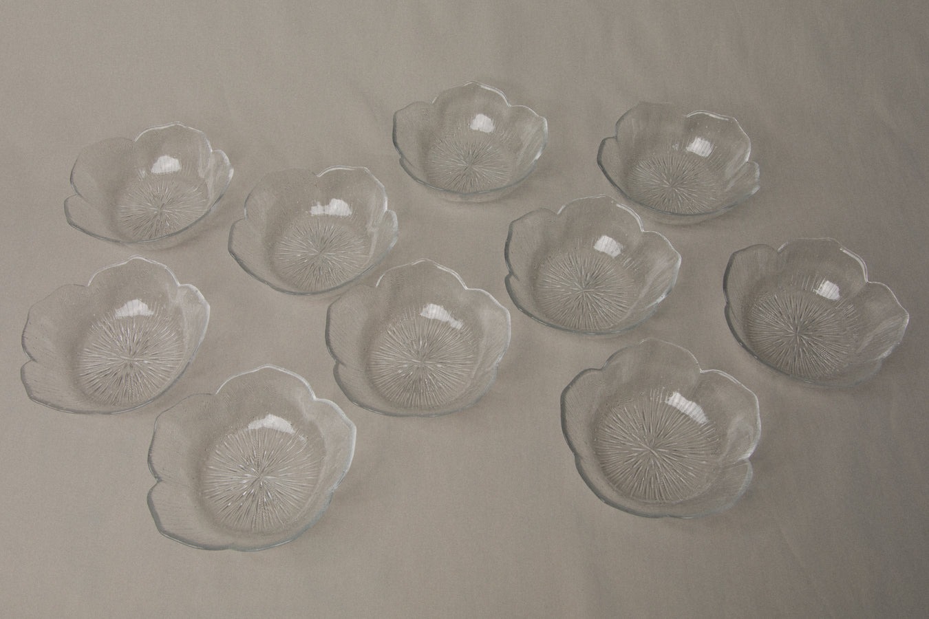 Set of five textured glass BOWLS small _ 1206