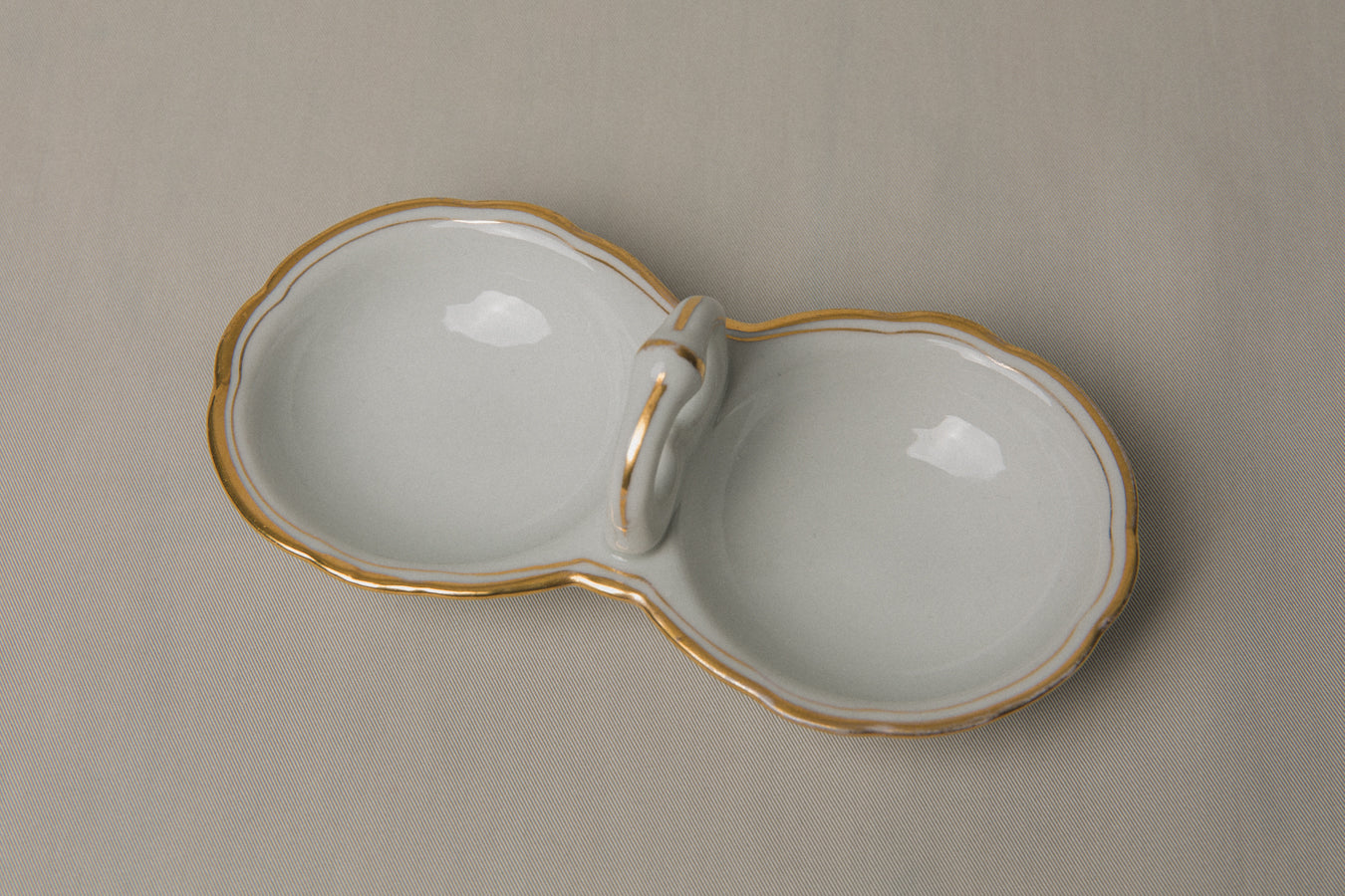 Vintage porcelain SALT & PEPPER HOLDER with gold stripe