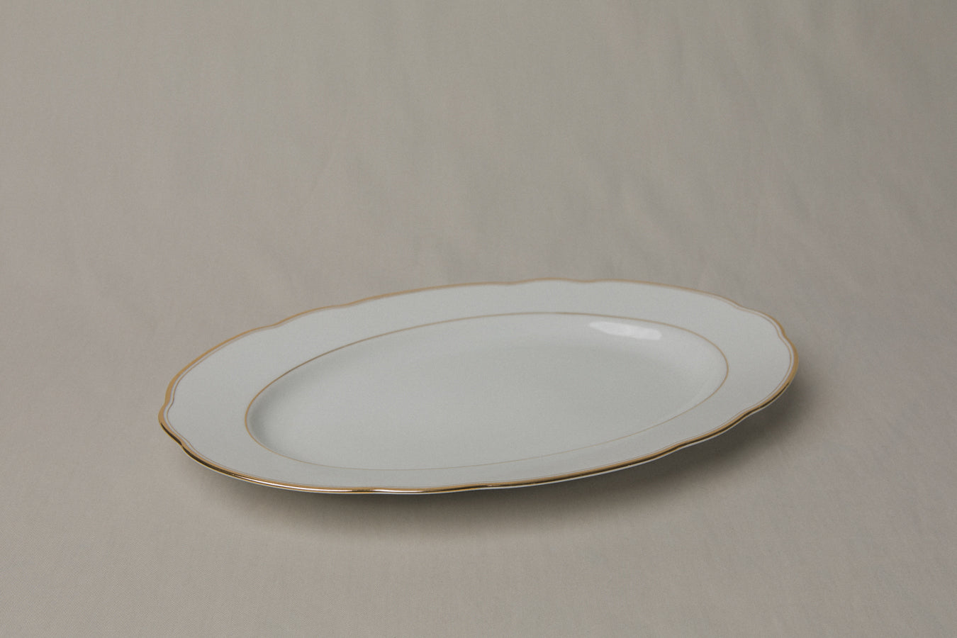 Oval vintage porcelain SERVING PLATE with gold stripe _ 1259