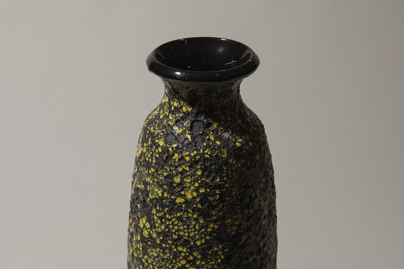 Bod ceramic VASE with black-yellow textured glaze
