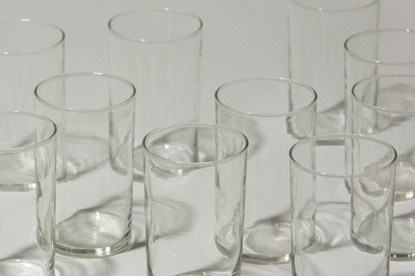 Set of twelve drinking GLASSES