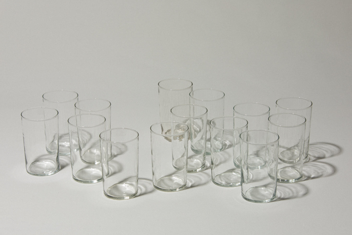Set of fourteen drinking GLASSES