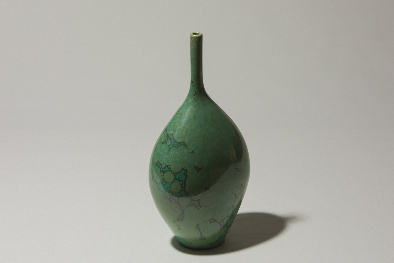 Porcelain VASE with green crystalline-glaze