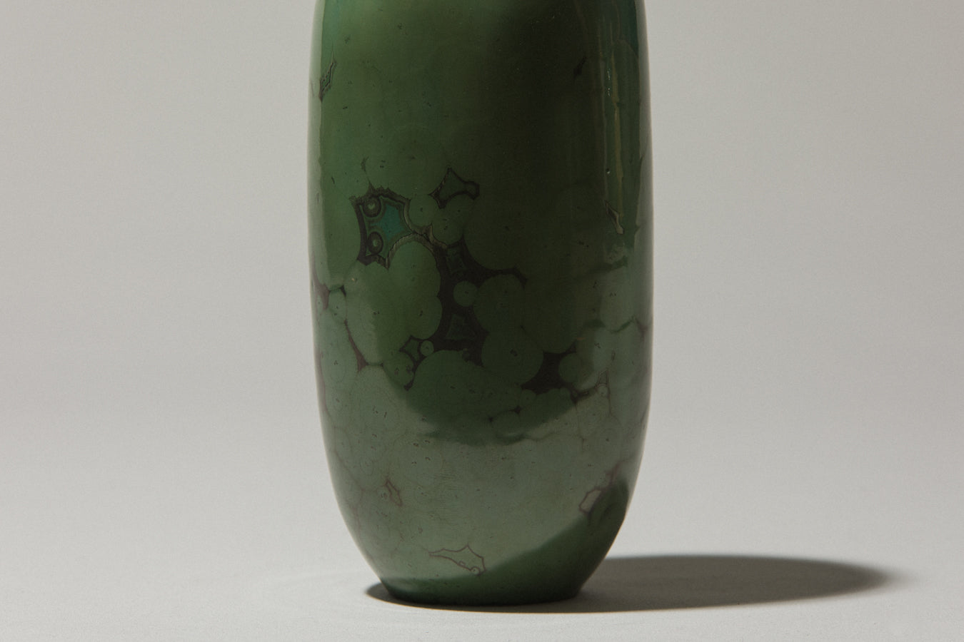 Porcelain VASE with green crystalline-glaze