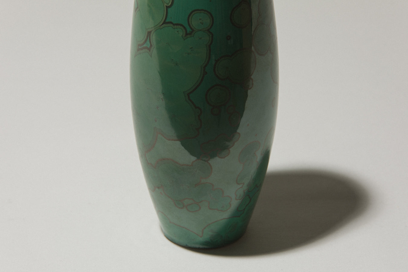 Porcelain VASE with green crystalline-glaze