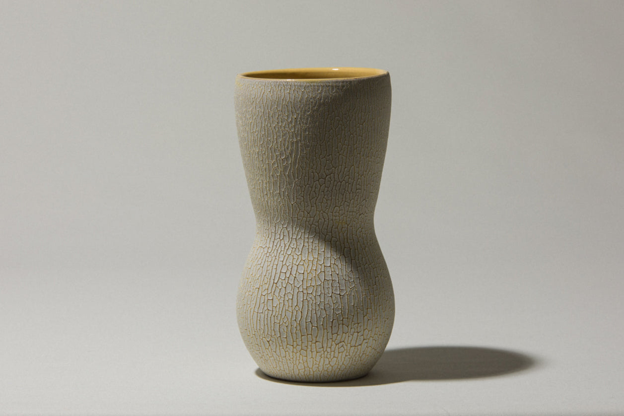 Ceramic VASE with white textured crackle glaze