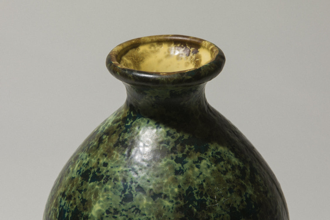 Tófej VASE with mottled glaze