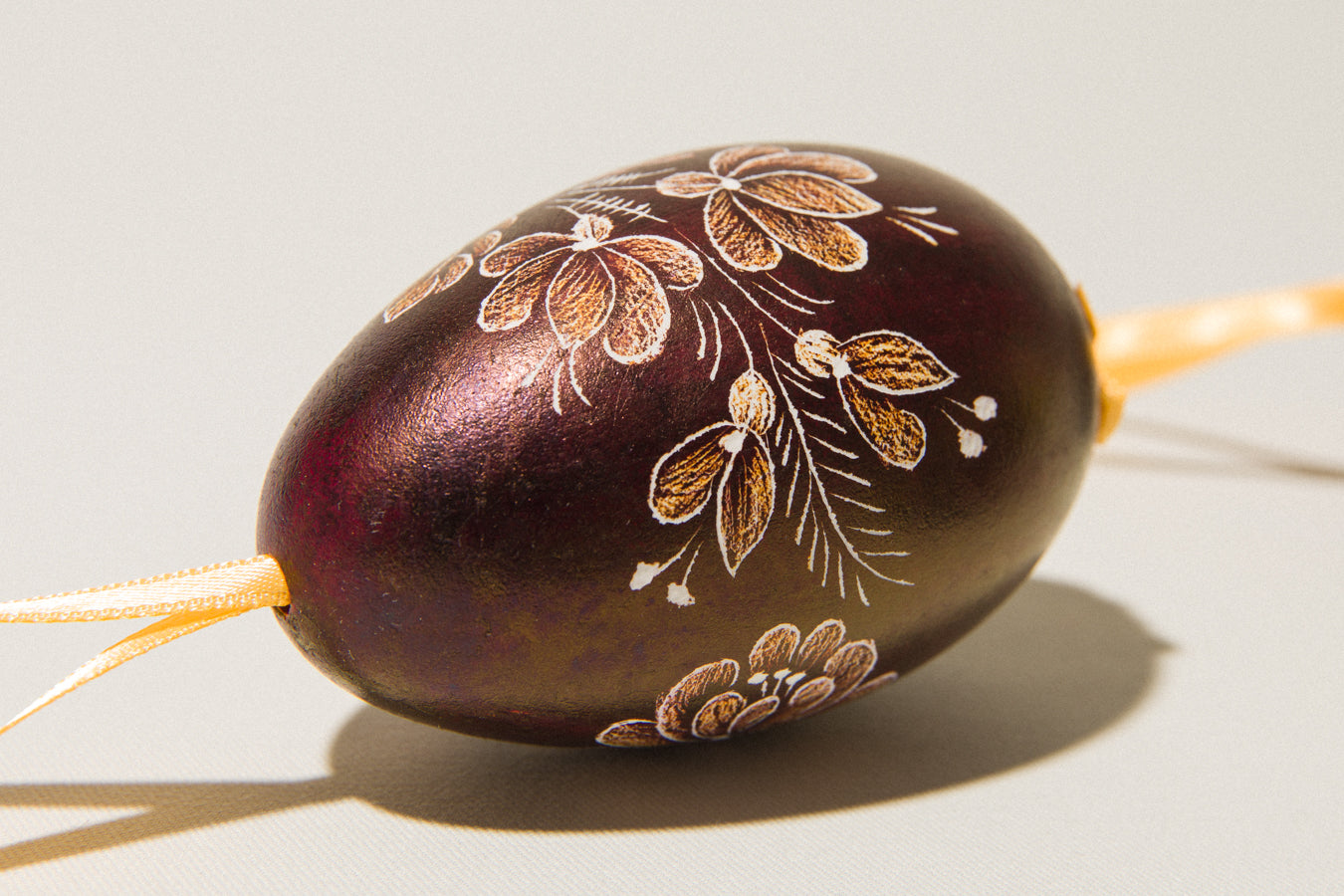 Set of three glazed & scratched GOOSE EGGS