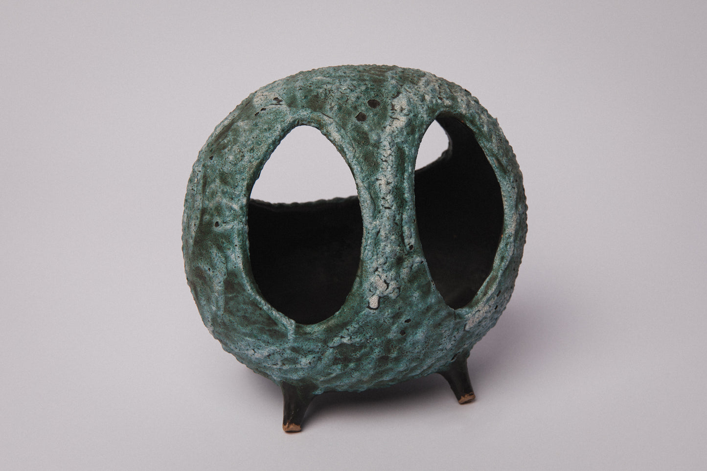 Béla Mihály IKEBANA VESSEL _ 1421