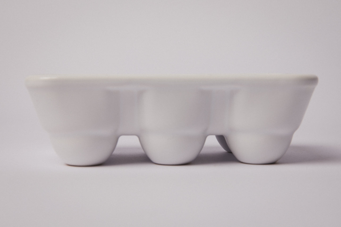 Porcelain EGG-HOLDER _ 1491