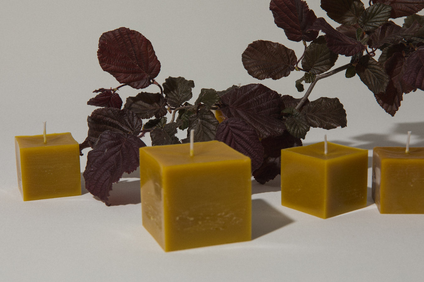 Beeswax cube CANDLE large