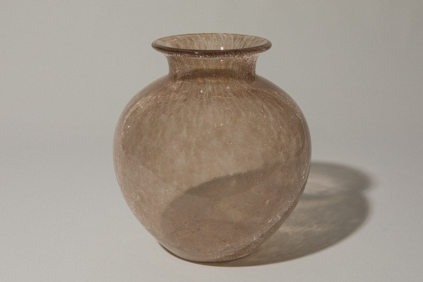 Deep taupe veil glass VASE