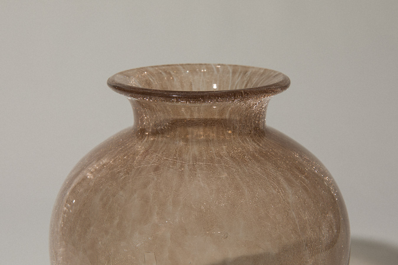 Deep taupe veil glass VASE