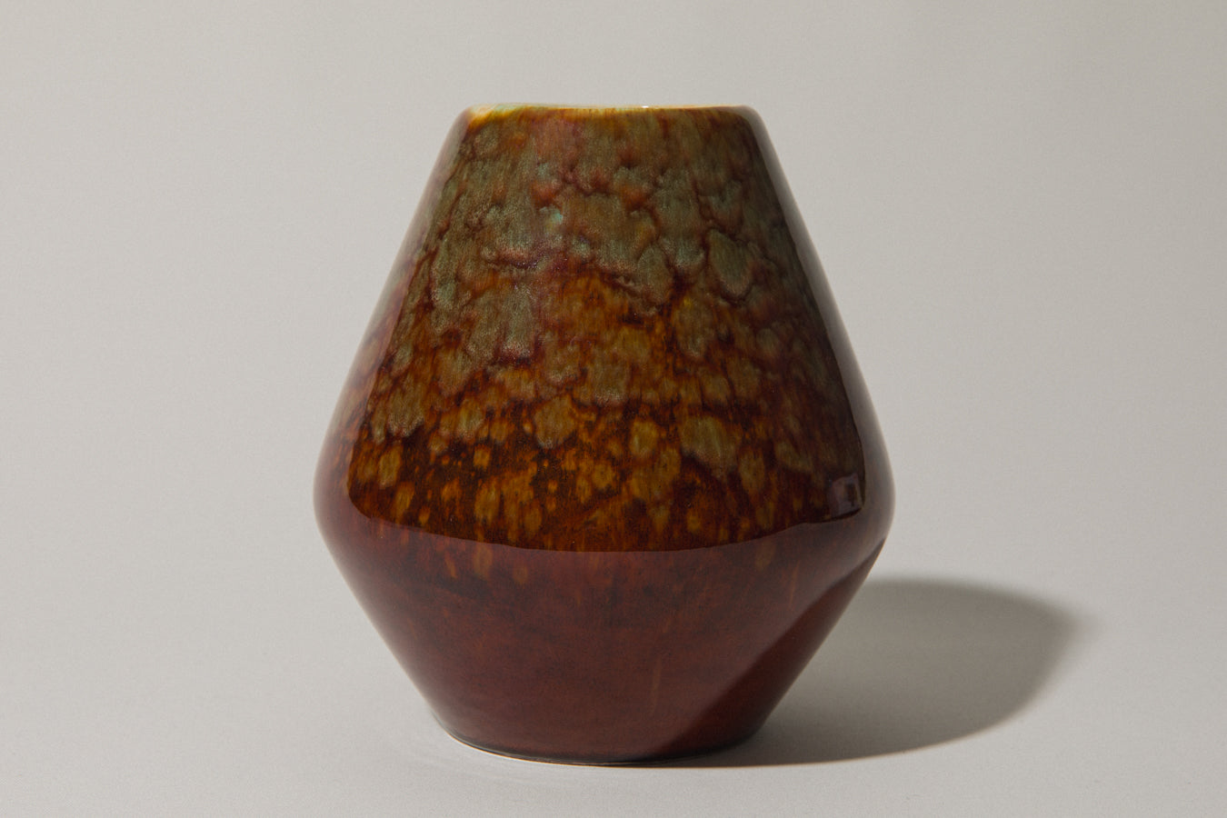 Faceted ovoid faience VASE _ 360
