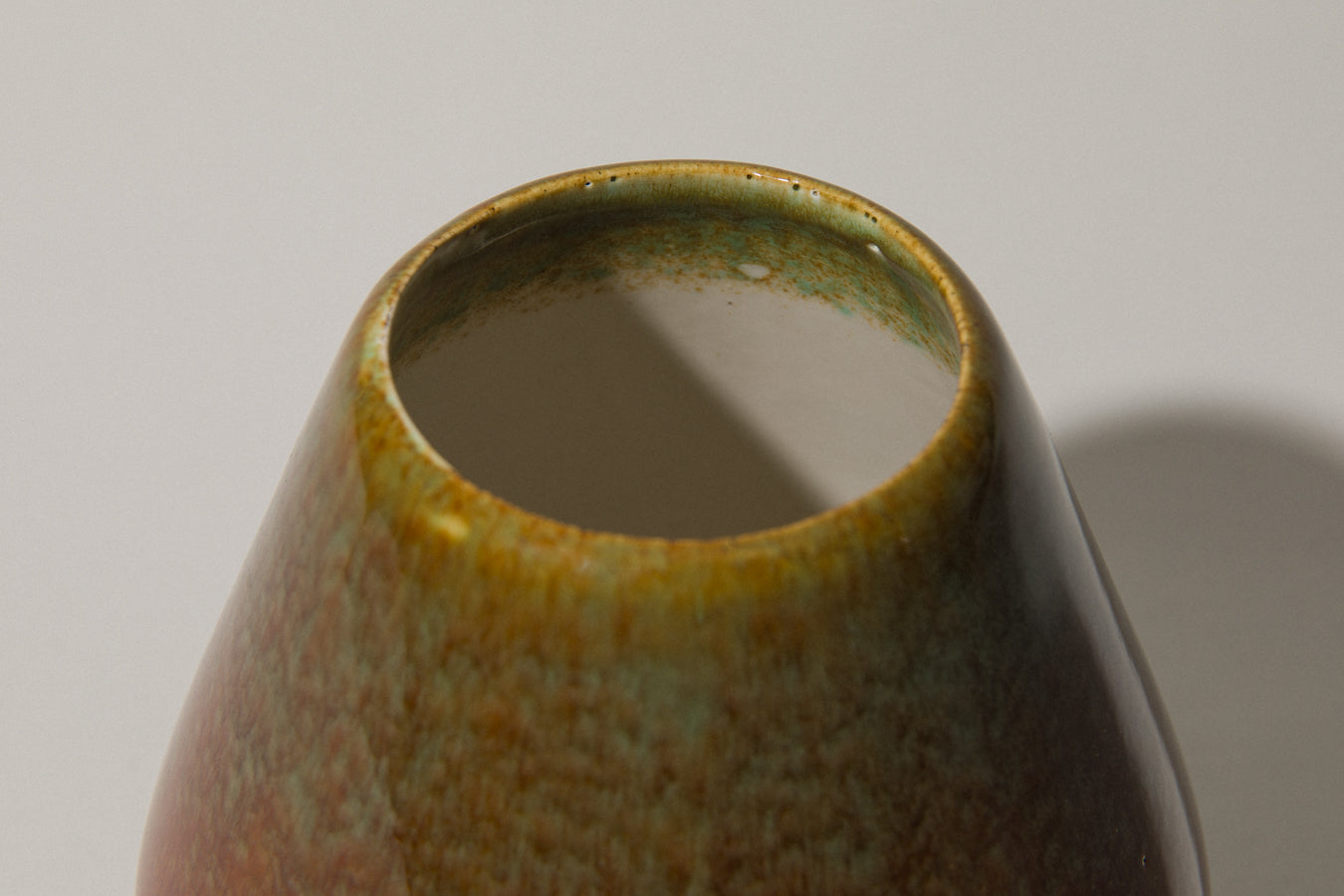 Faceted ovoid faience VASE _ 369