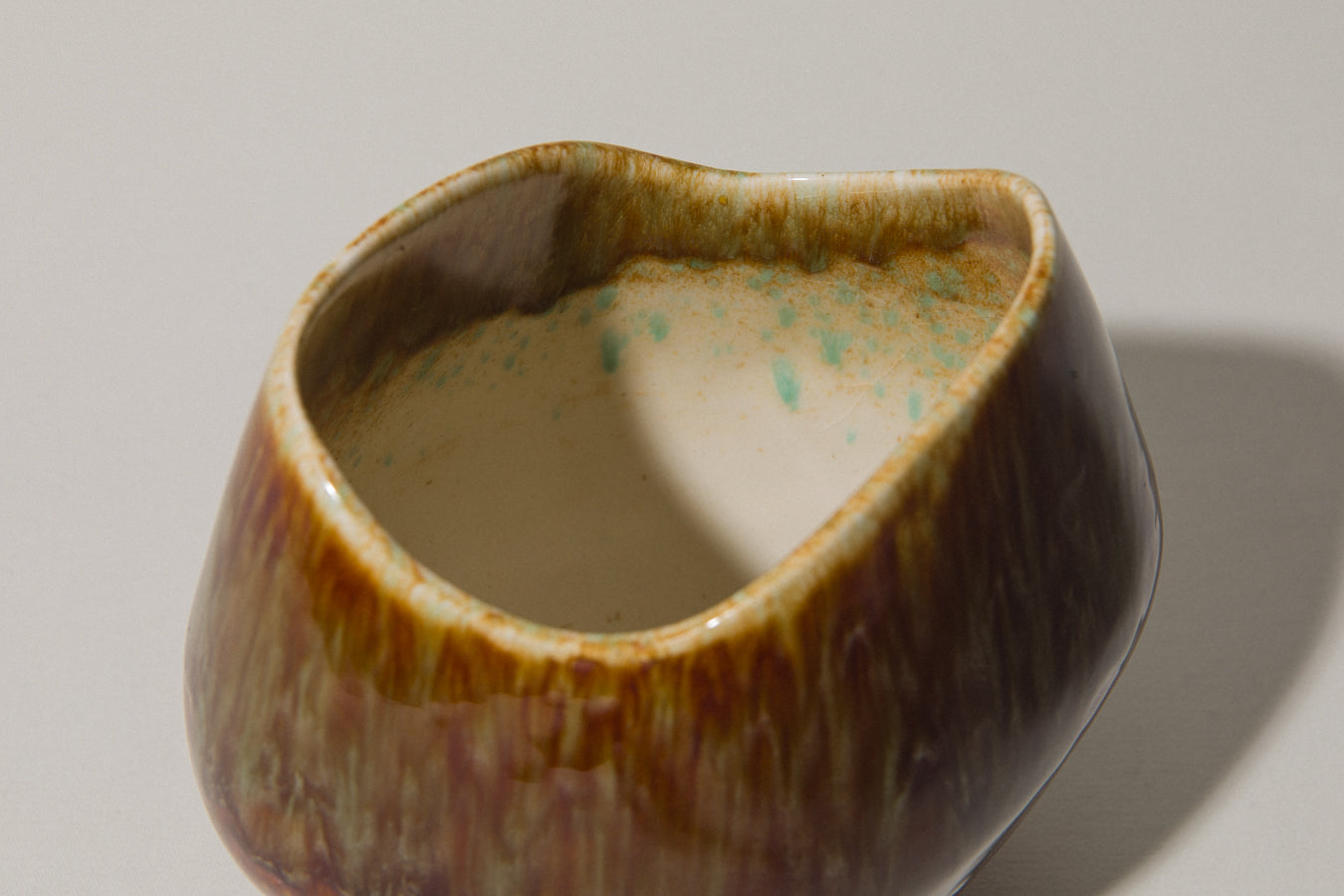 Bud faience VASE