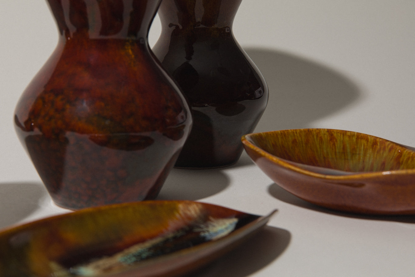 Faience TRAY with rust brown glaze _ 395