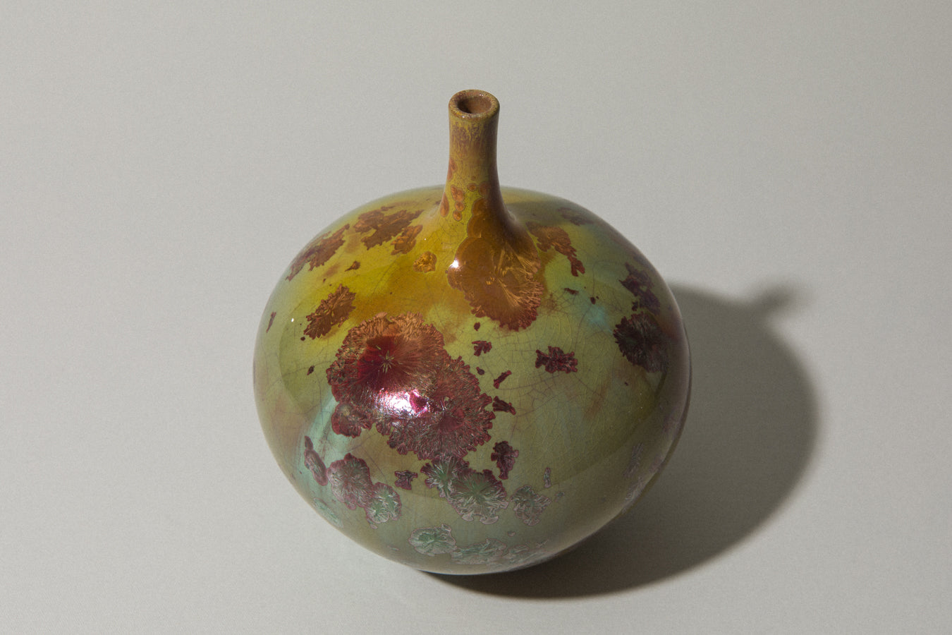 Porcelain VASE with crystalline-glaze