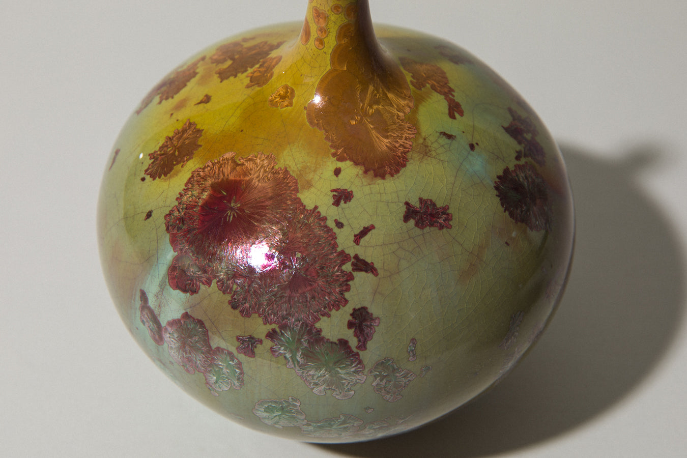 Porcelain VASE with crystalline-glaze