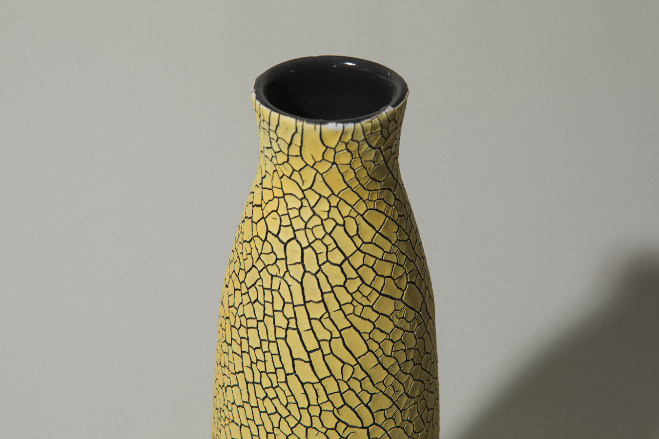 Ceramic VASE with yellow textured crackle glaze _ 492