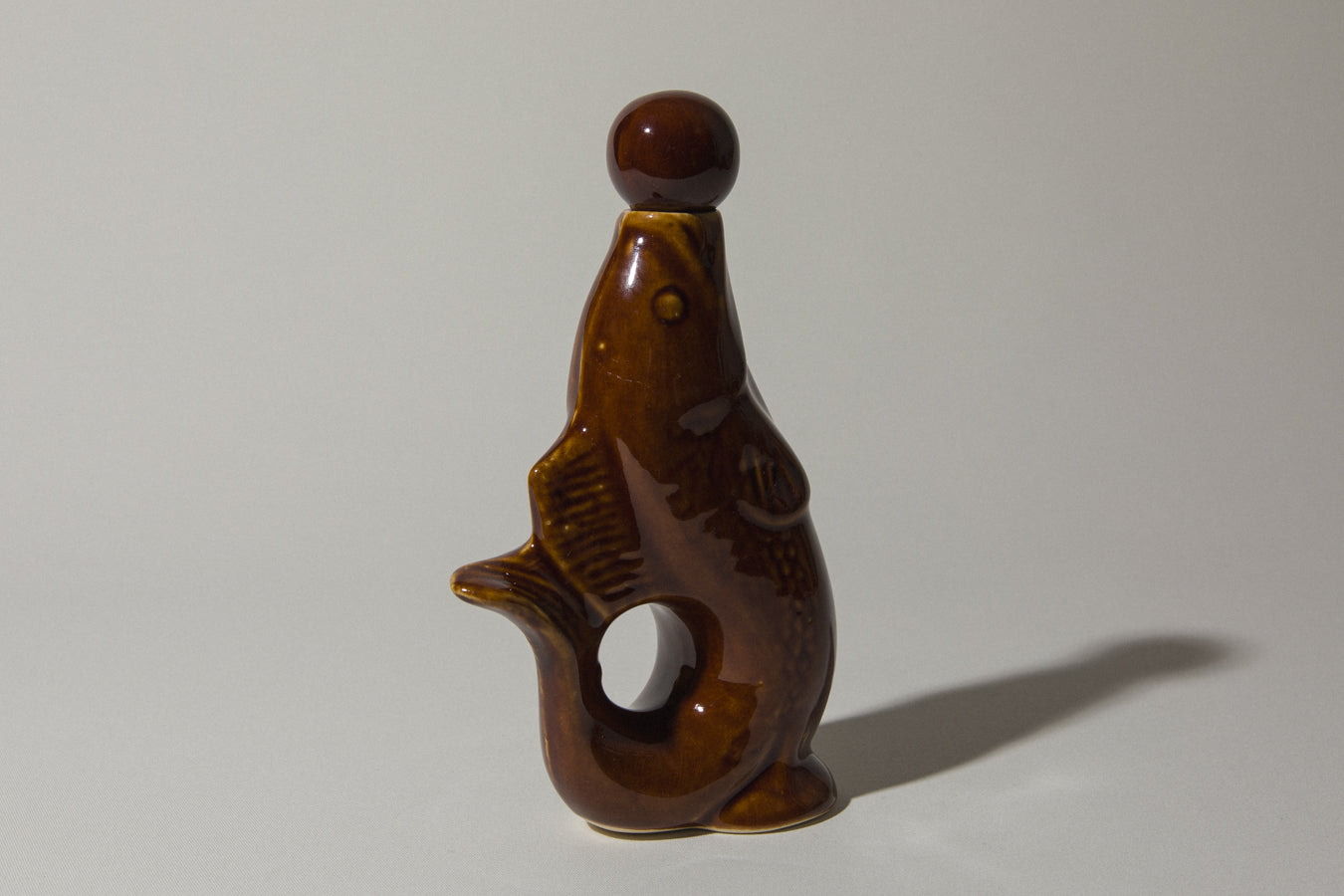 Fish-shaped CARAFE _ 541