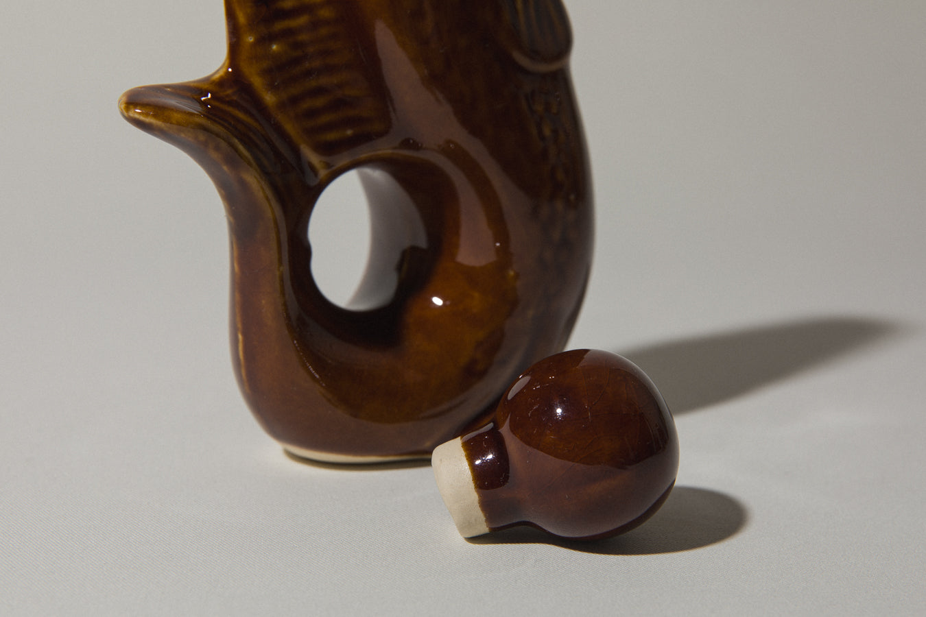 Fish-shaped CARAFE _ 541