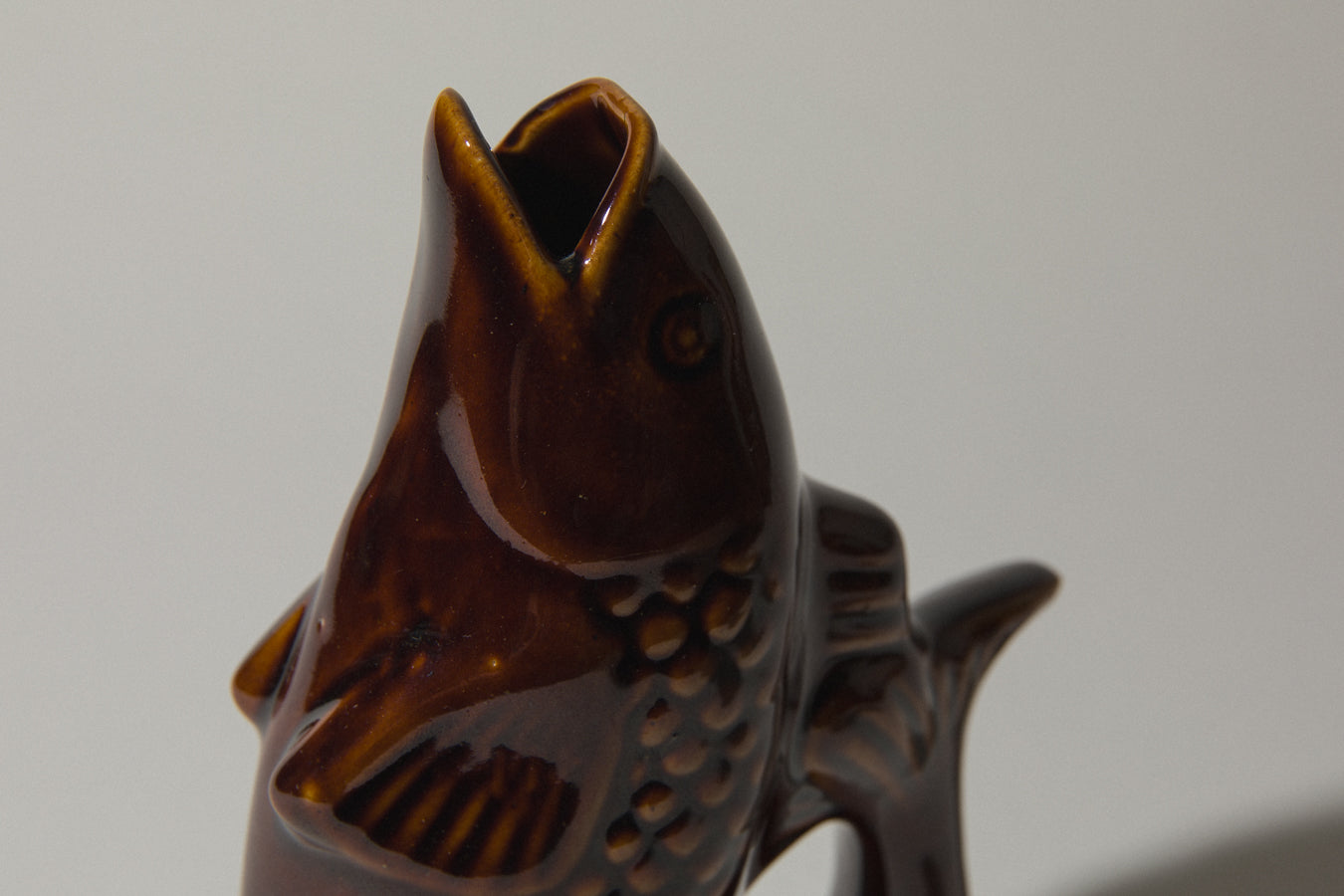 Fish-shaped CARAFE _ 544