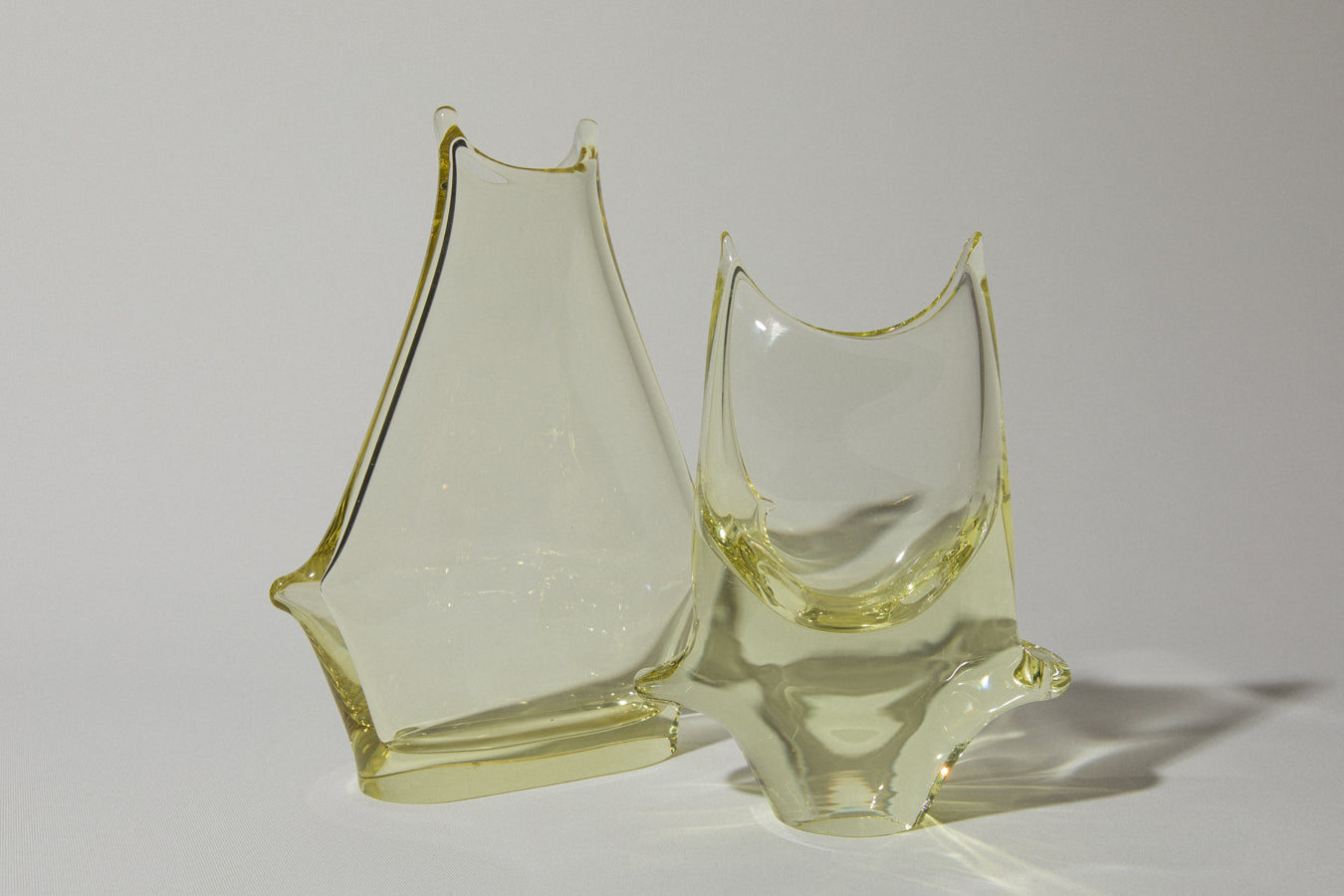 Yellow glass VASE _ 571
