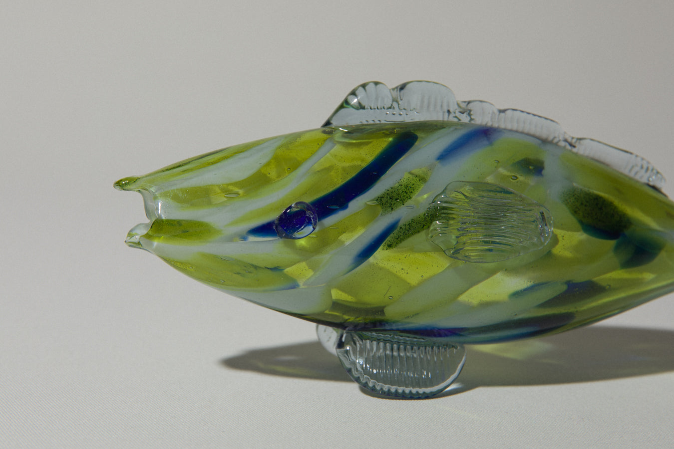 Speckled glass fish SCULPTURE