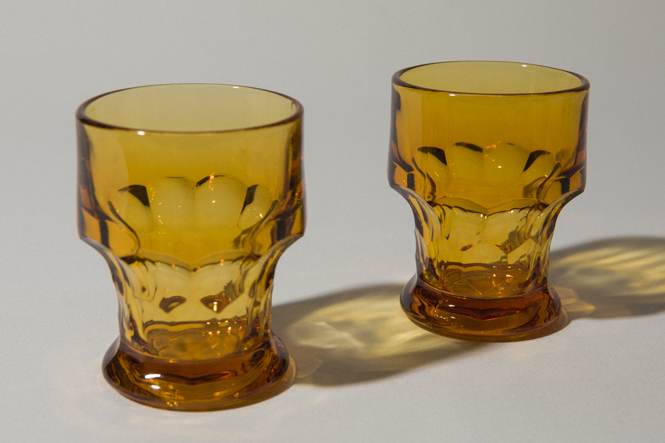 Set of two amber GLASSES