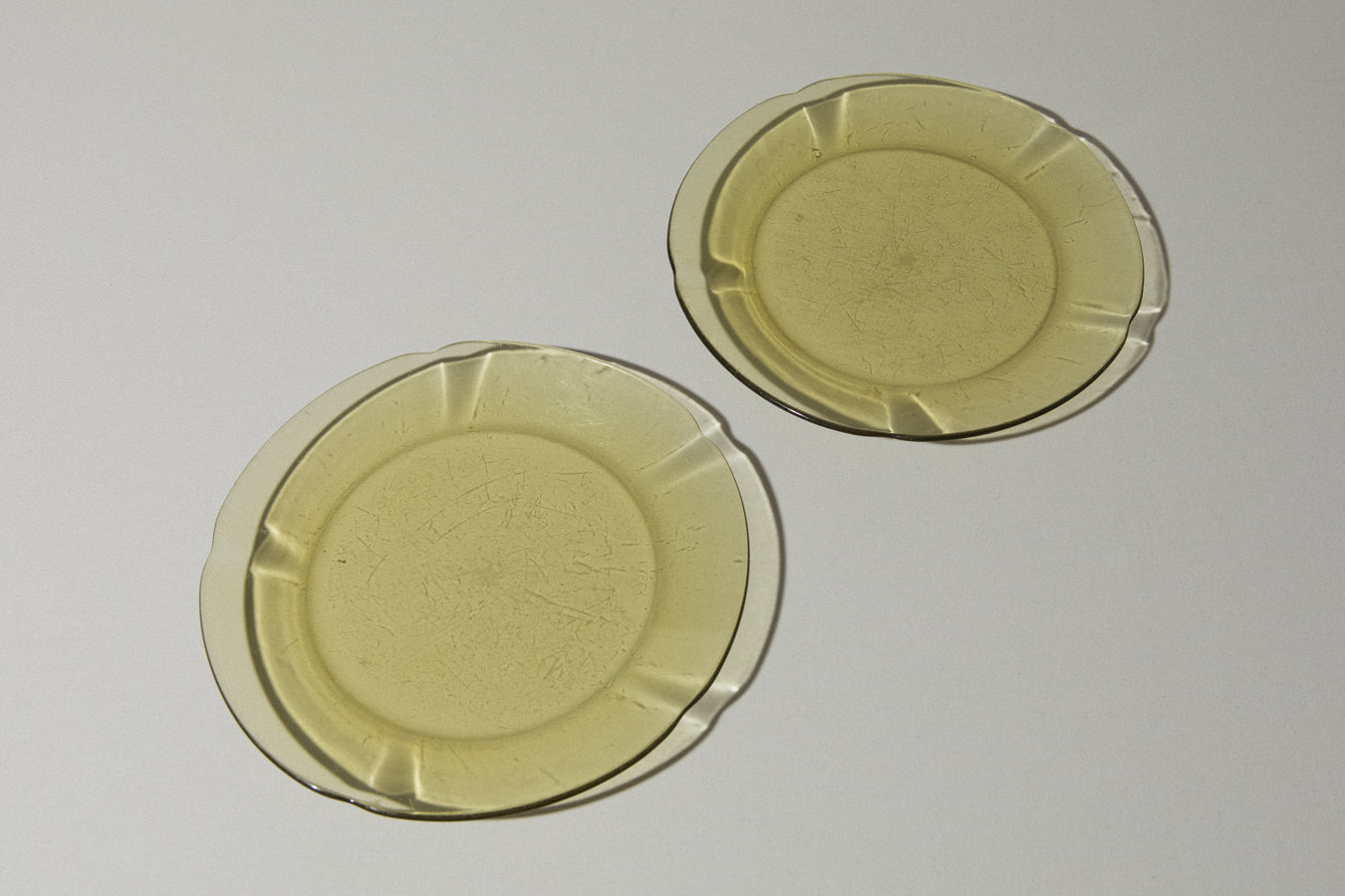 Set of two amber DESSERT PLATES