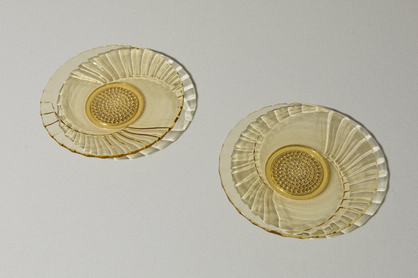 Set of two SERVING PLATES small