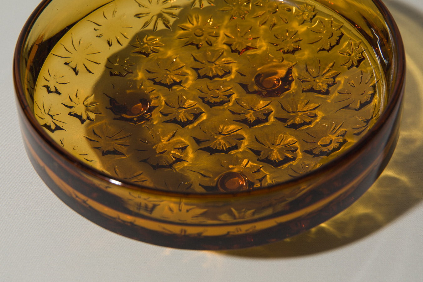 Amber glass SERVING BOWL
