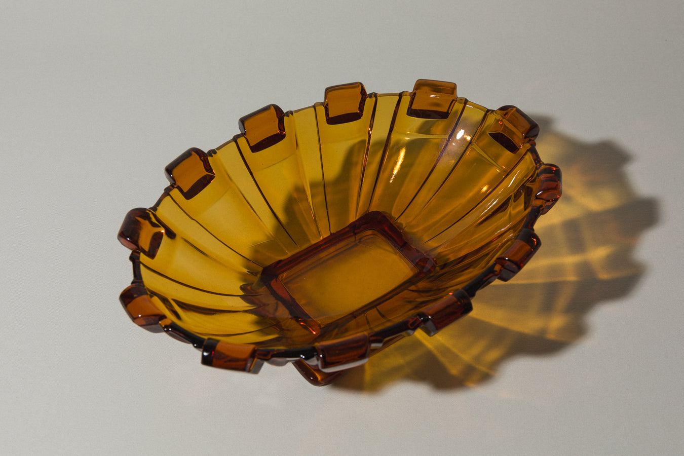 Amber glass SERVING BOWL