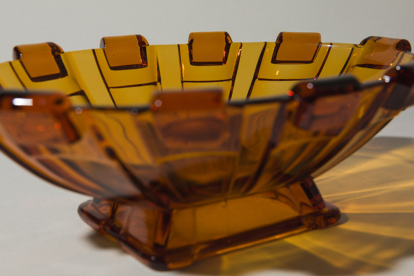 Amber glass SERVING BOWL