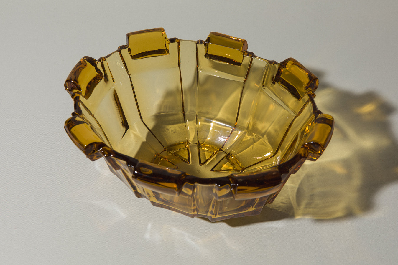 Amber glass SERVING BOWL