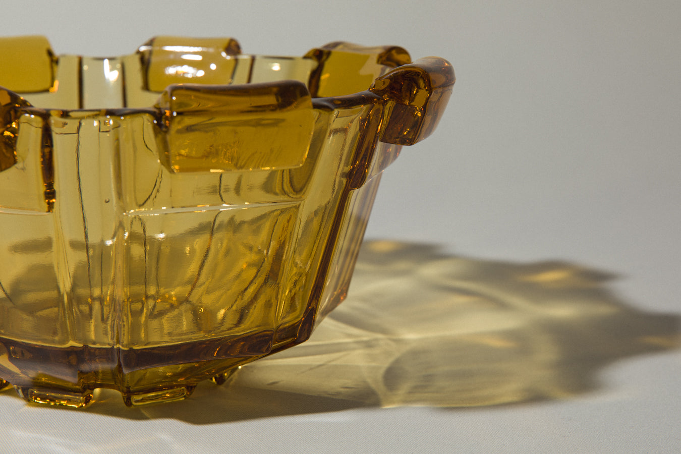Amber glass SERVING BOWL