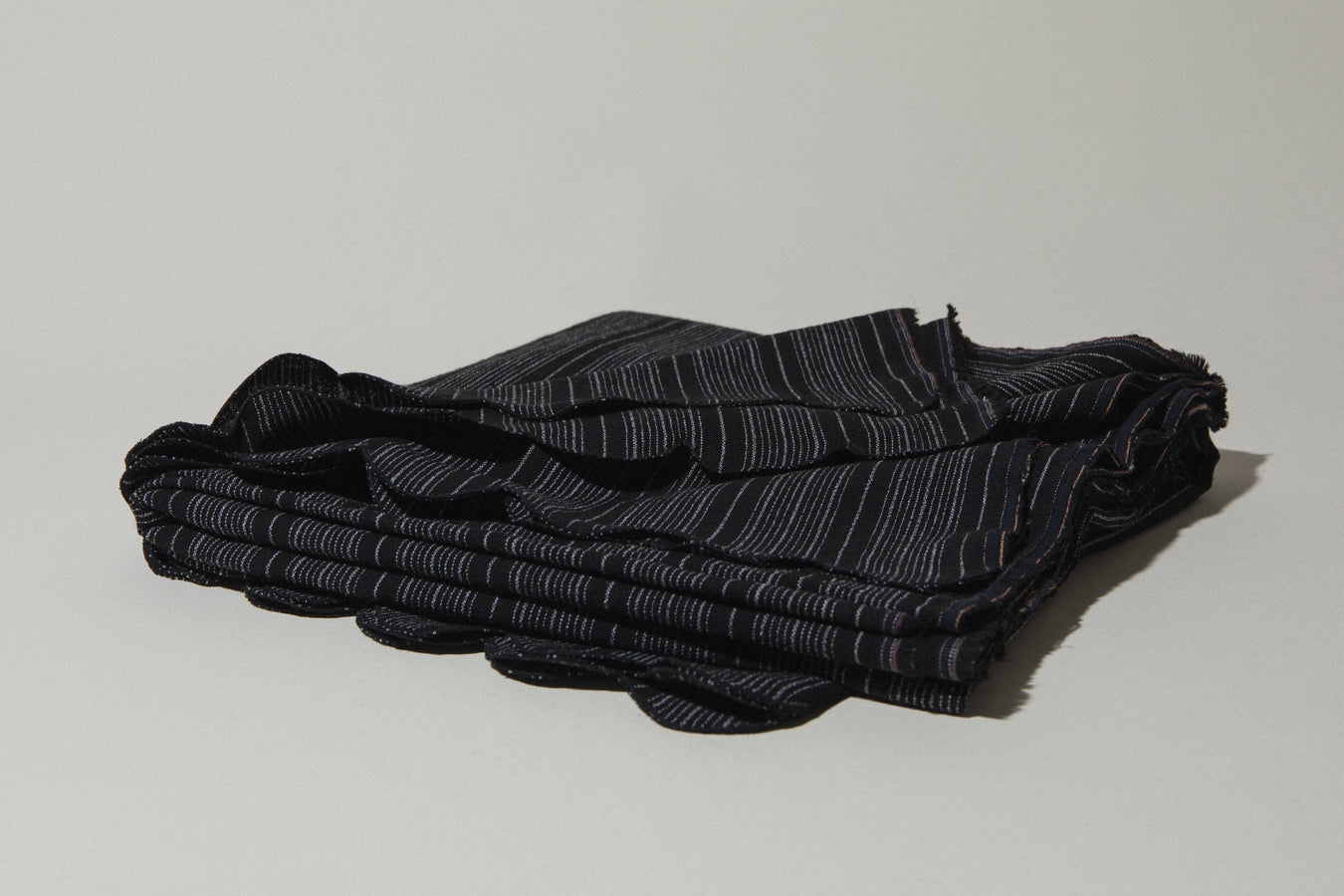 Black striped TABLECLOTH and NAPKIN SET