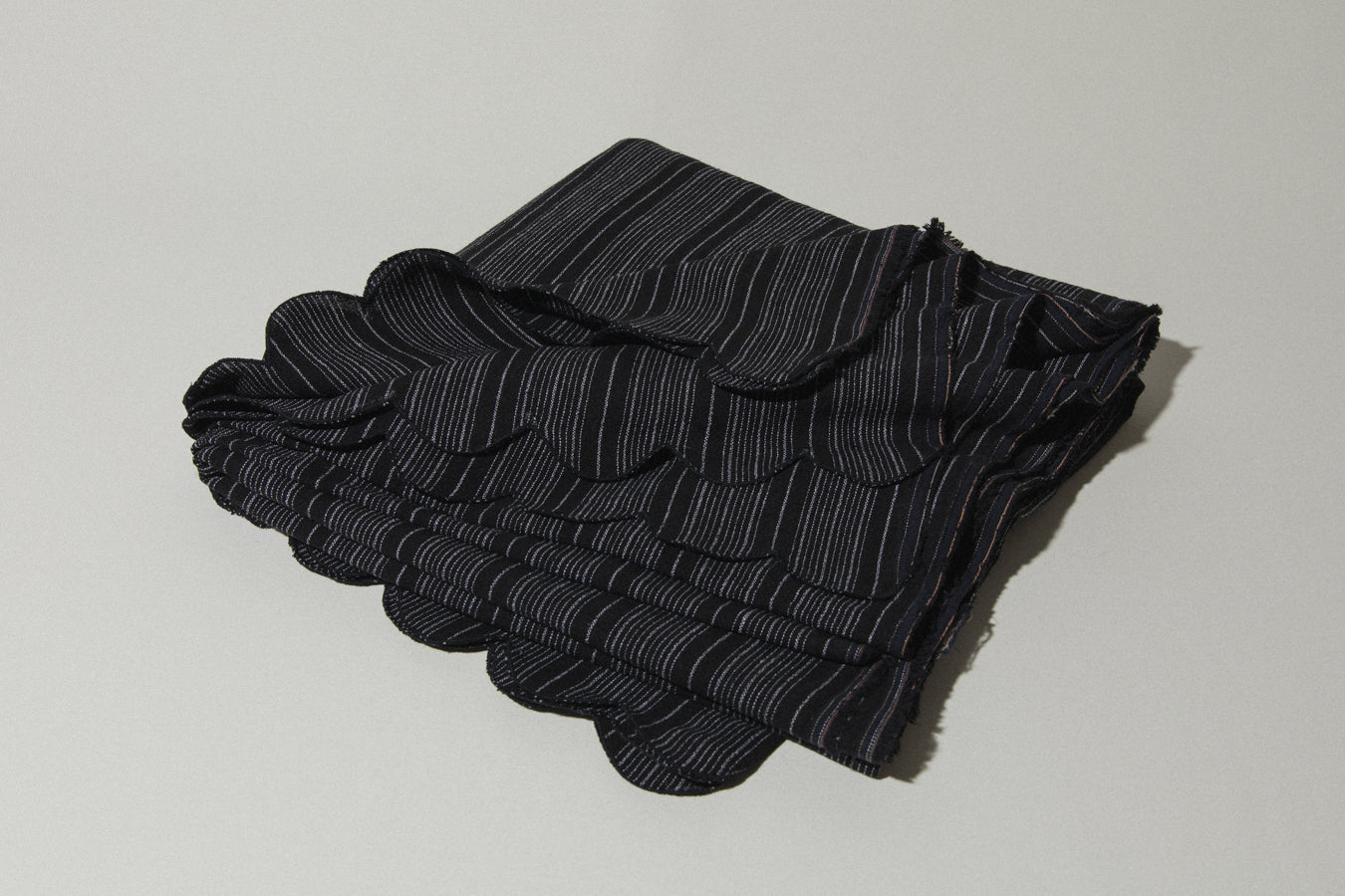 Black striped TABLECLOTH and NAPKIN SET