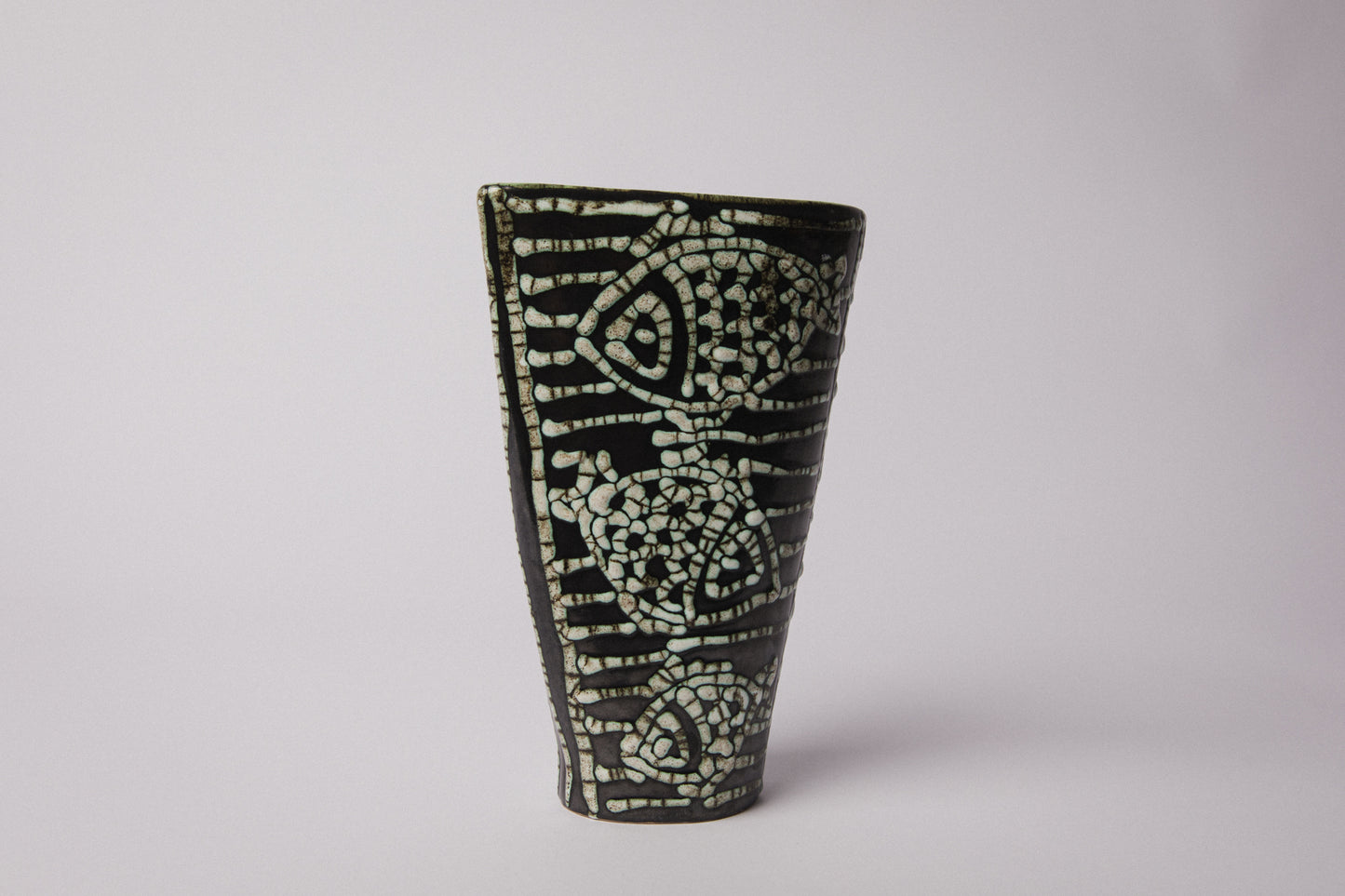 Géza Gorka Fish motif JUG - Iparművészeti Vállalat Edition _ 1326