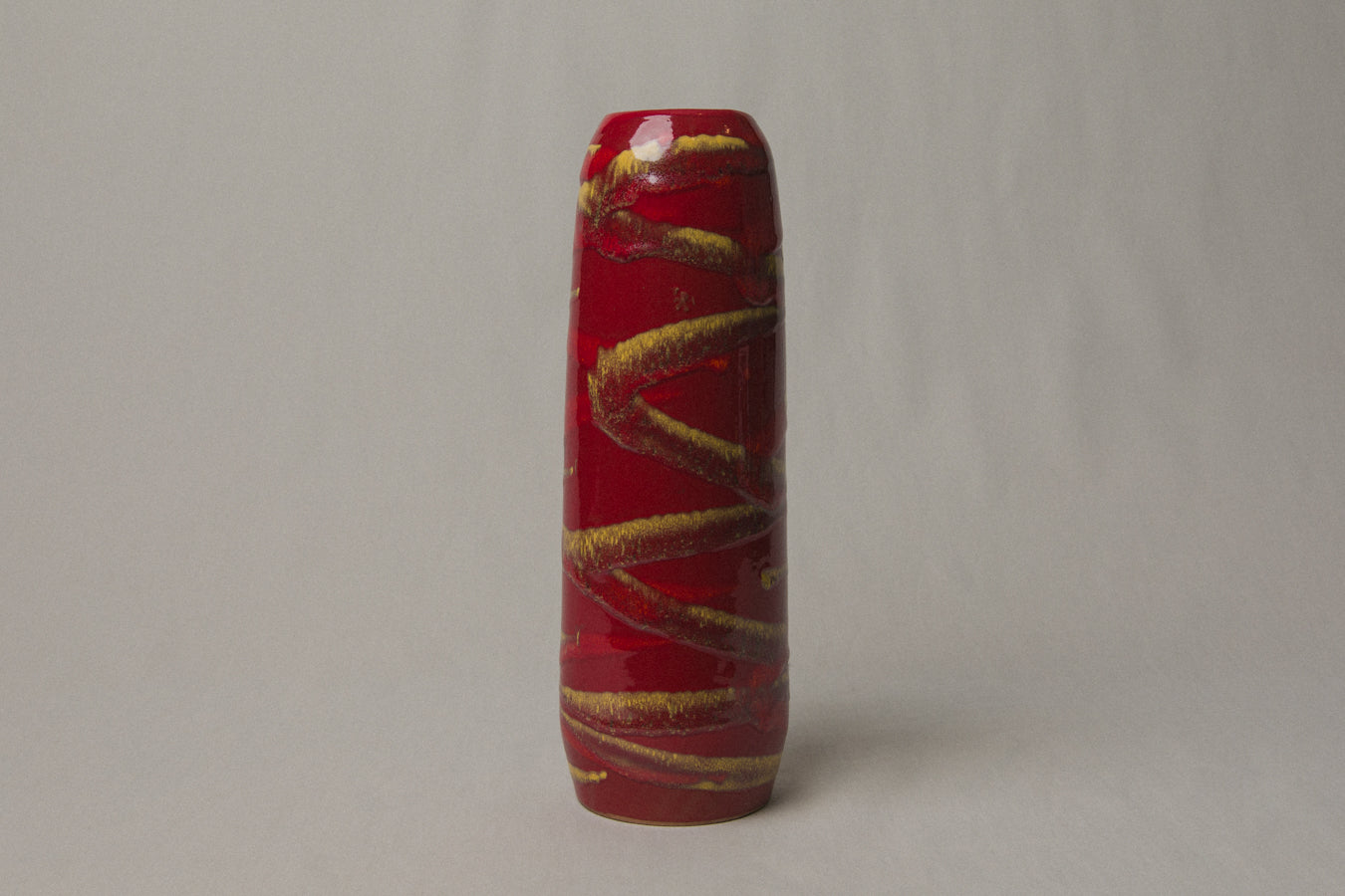 Red streaked VASE by Pesthidegkút Ceramics Factory _ 995